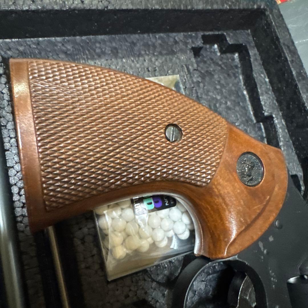 COLT PYTHON 357mag ガスガン 4インチ