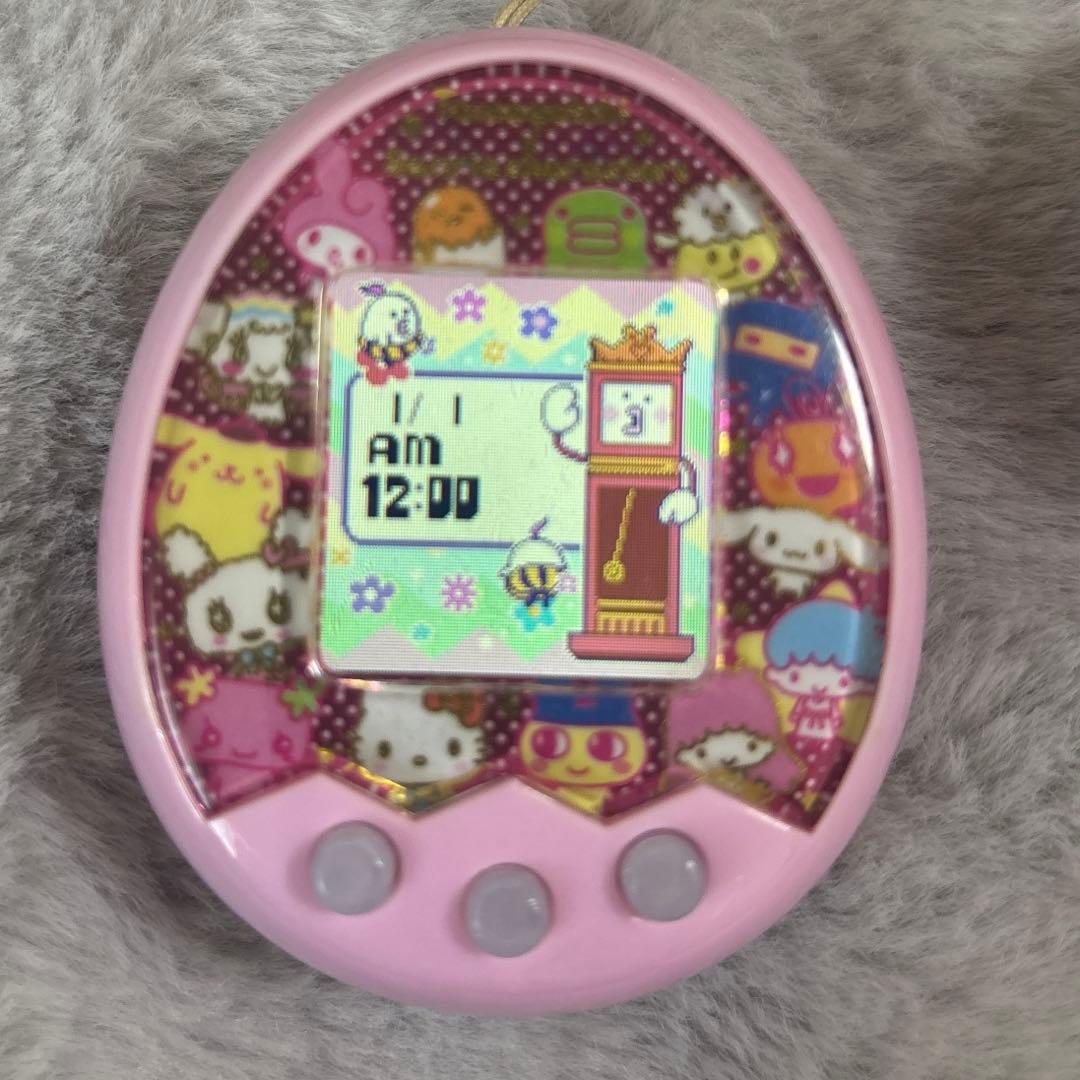 たまごっちみくす サンリオキャラクターズmix DX ver. 限定カラー