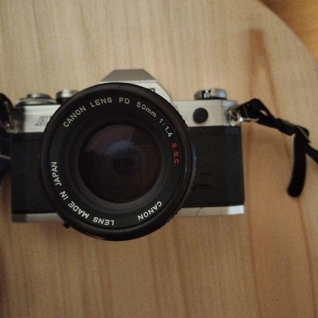 Canon AE-1 一眼レフカメラ 50mmレンズ　望遠、ストロボ付ジャンク