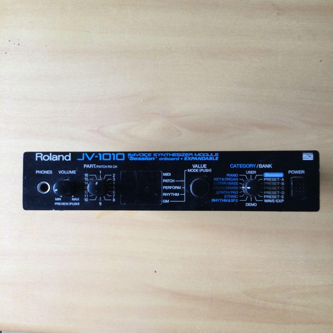 Roland JV-1010 シンセサイザー音源モジュール