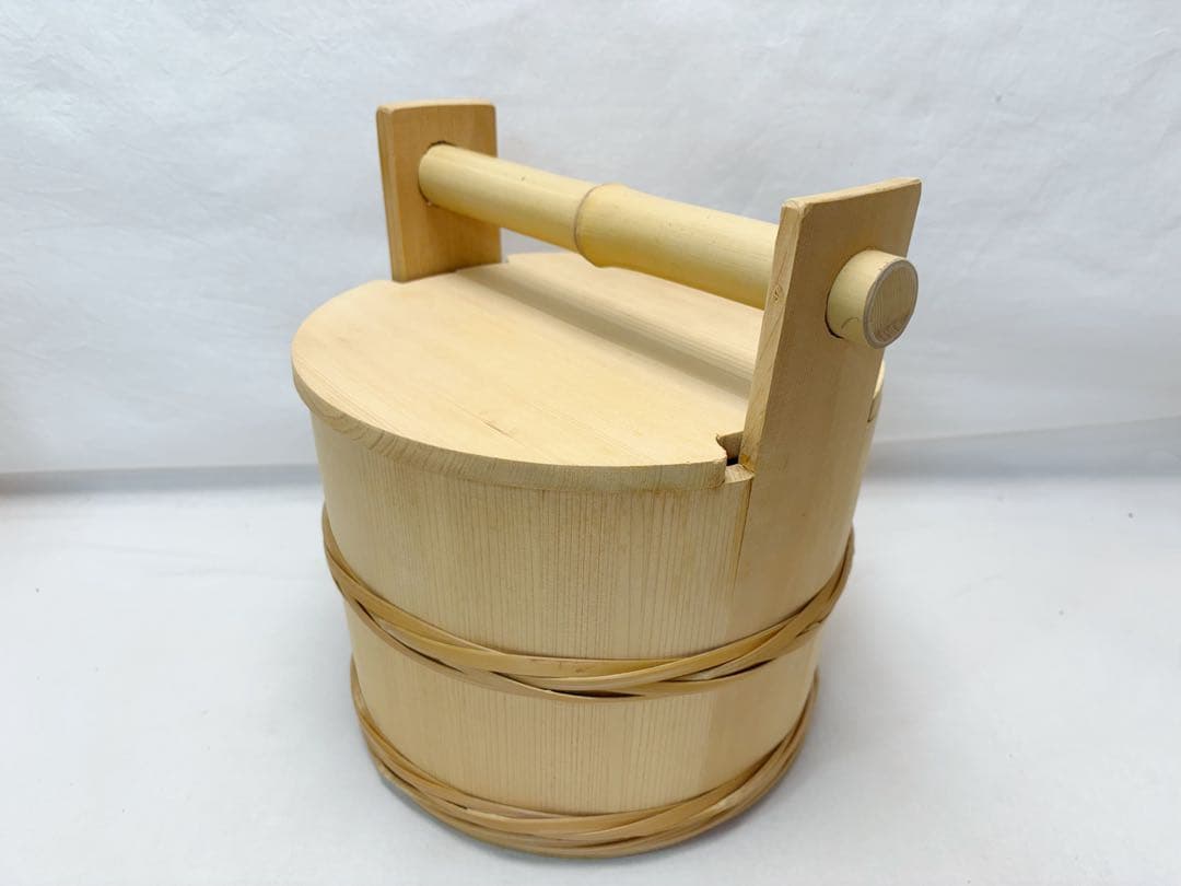 ほぼ未使用 茶道具 水張桶 手桶水指 木地 割蓋付き 水屋道具 露地道具 元箱