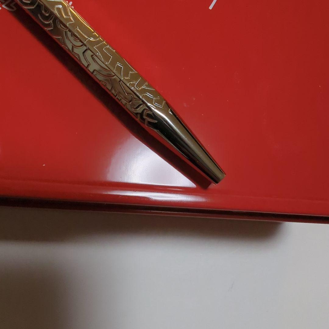 K*4様 CARAN D'ACHE エクリドール キースヘリング