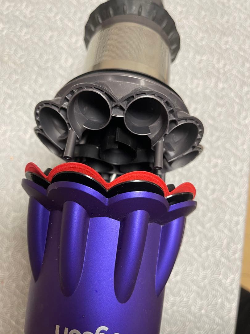 【美品】ダイソン(SV18)本体のみ