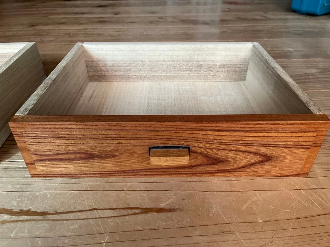 サ*ん様 ☆美品送料込☆ケヤキ　欅の無垢材 テレビボード サイドボード　飾り棚