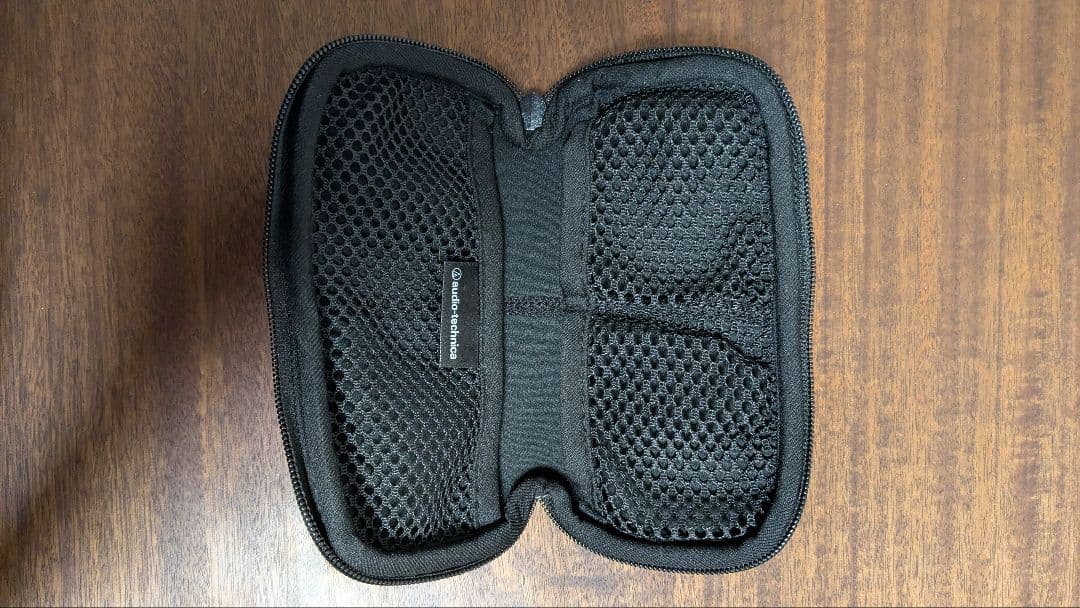 audio-technica ATH-EM7 イヤホン ケース付き