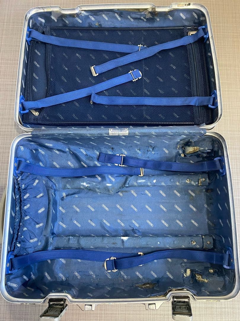 リモワ　キャリーケース　【ジャンク品】