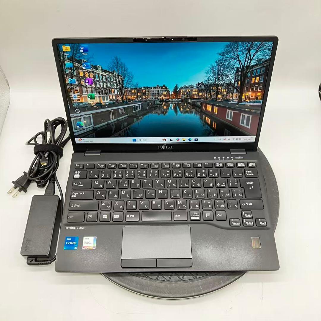#M9258 富士通 LIFEBOOK U9311/F PC i5-1145G7