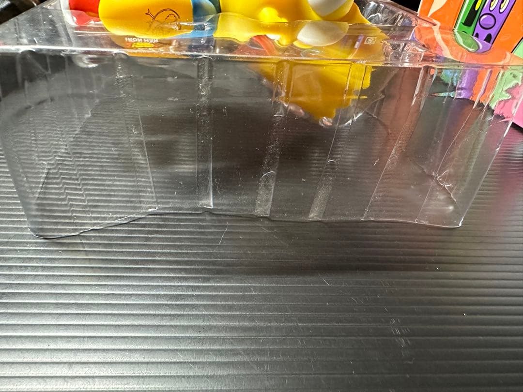 シンプソンズ　キッドロボット　 kenny scharf