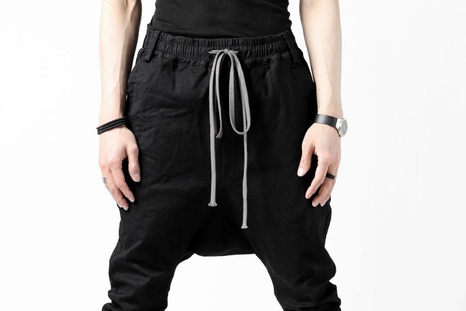 A.F ARTEFACT SARROUEL SKINNY PANTS ト