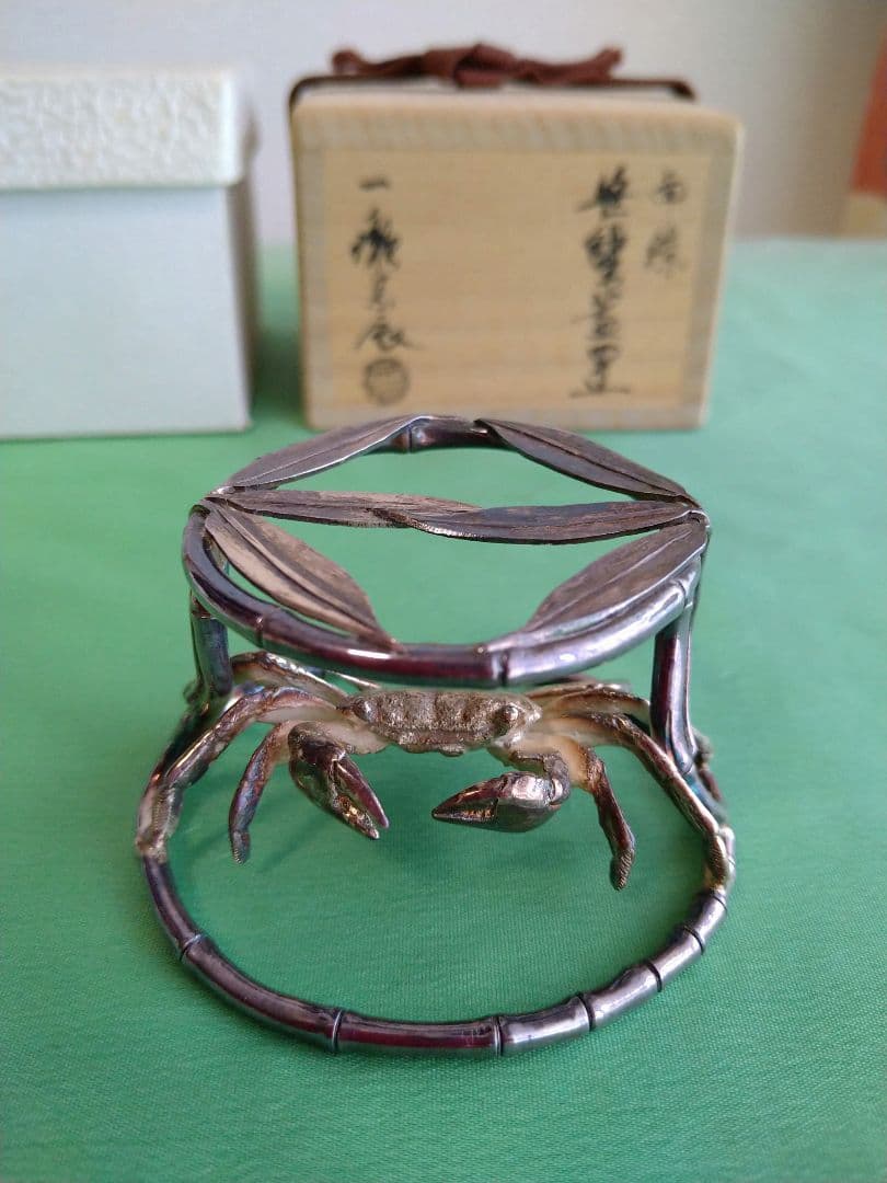 一ノ瀬宗辰　南鐐笹蟹　茶道具　蓋置　純銀製品　共箱　置物・インテリアにも