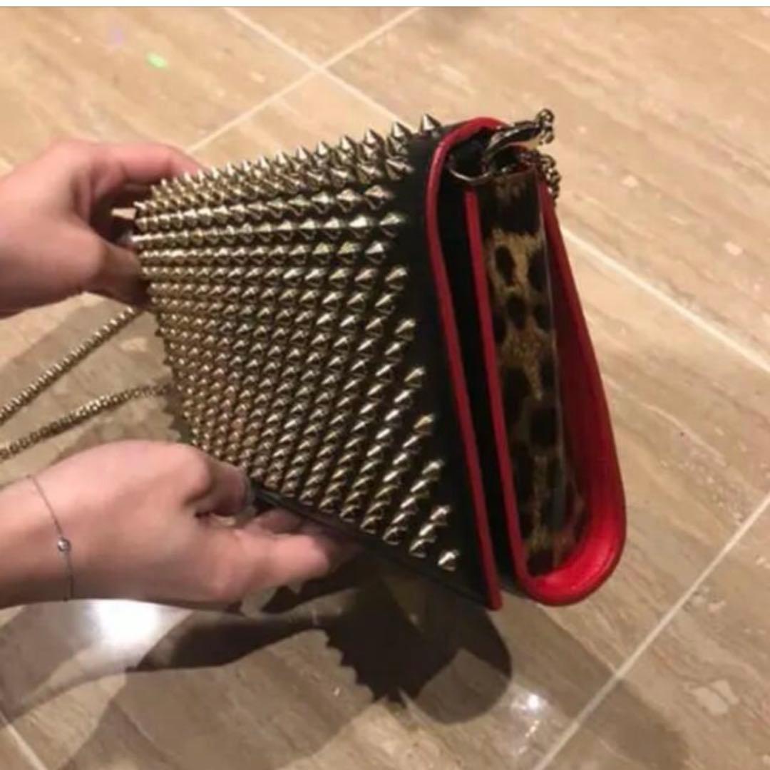 Christian Louboutinショルダーバッグ