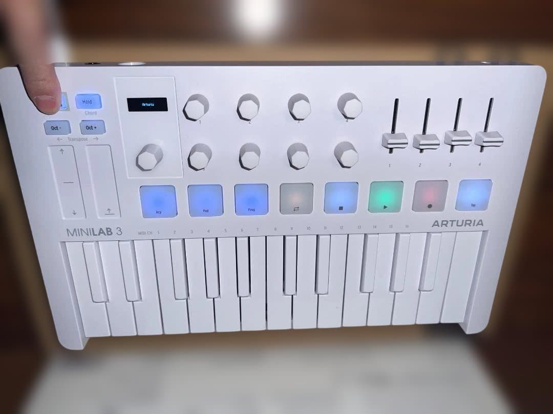 _MiniLab 3 Alpine White （入手困難 + ほぼ新品）