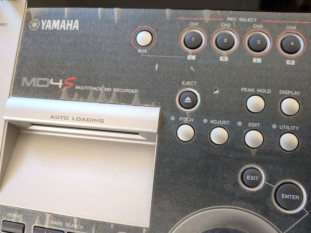 YAMAHA MD4S 【MDデータ2枚、専用キャリングケース付き】