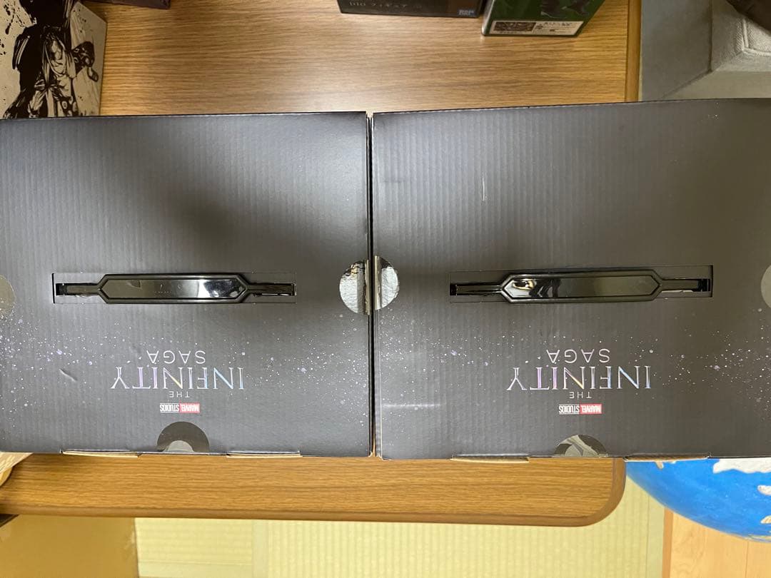 Happyくじ　MARVEL アイアンマン　ブラックパンサー