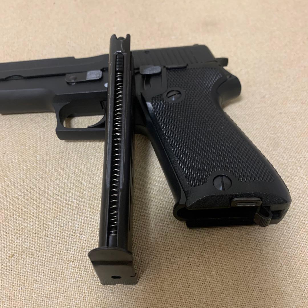 タナカ 9mm拳銃 SIG SAUER P220陸上自衛隊仕様 ガスガン