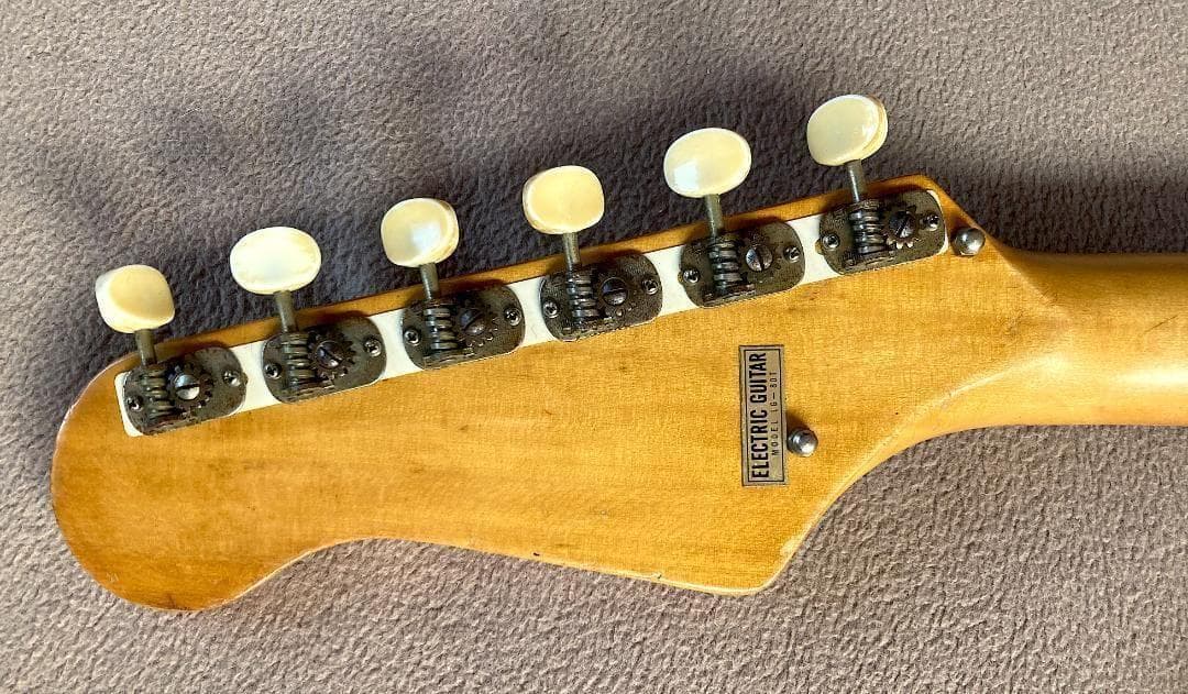 Guyatone LG-80T（1965年） レッド 貴重なオフセットの名品