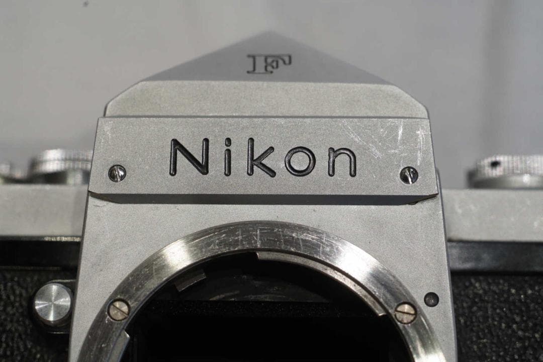 Nikon F 一眼レフカメラ
