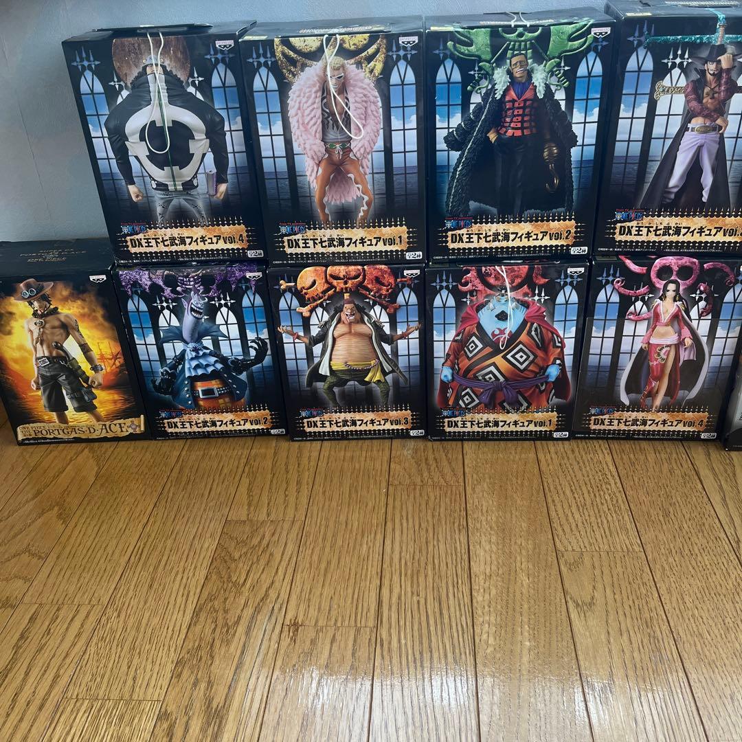 ワンピースDX王下七武海フィギュア 全8体セット　&エース