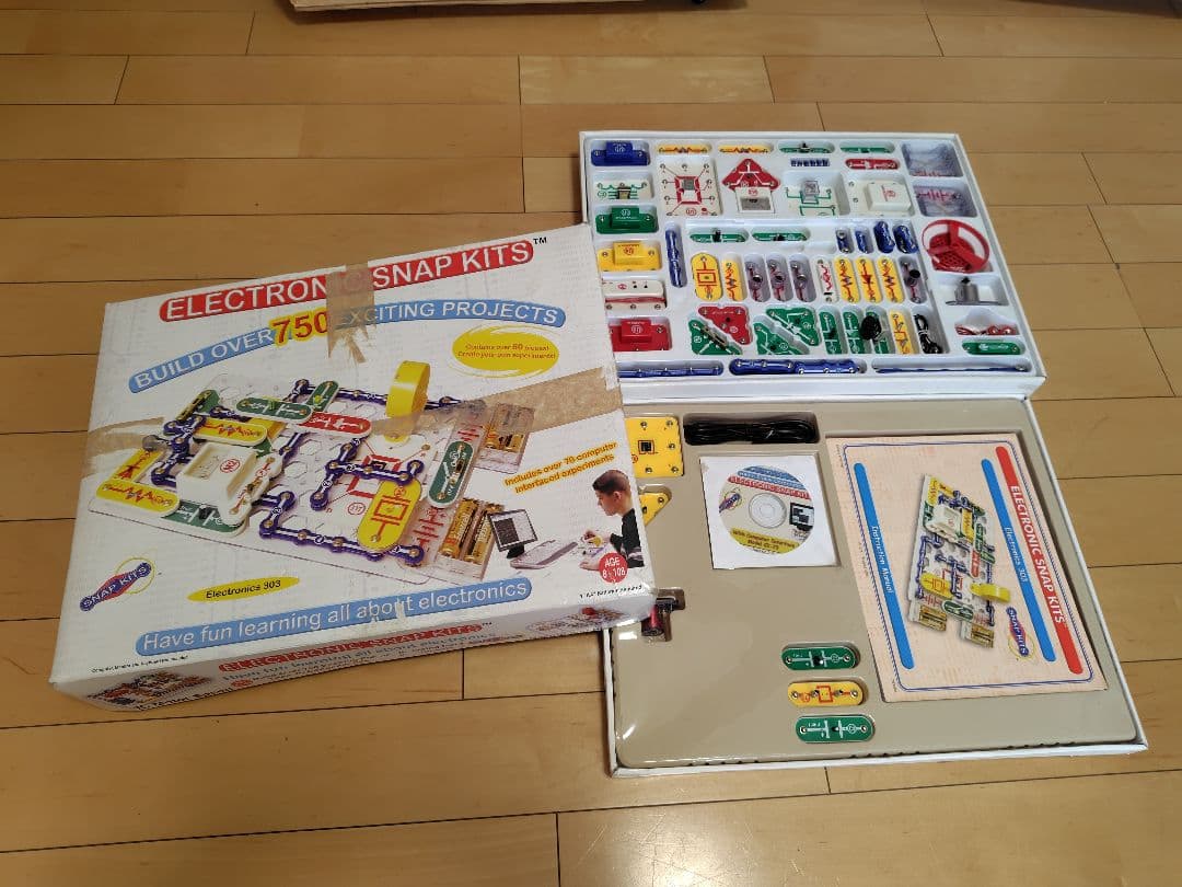 エレクトロニック スナップ キット 750 おもちゃ 知育玩具 Panko