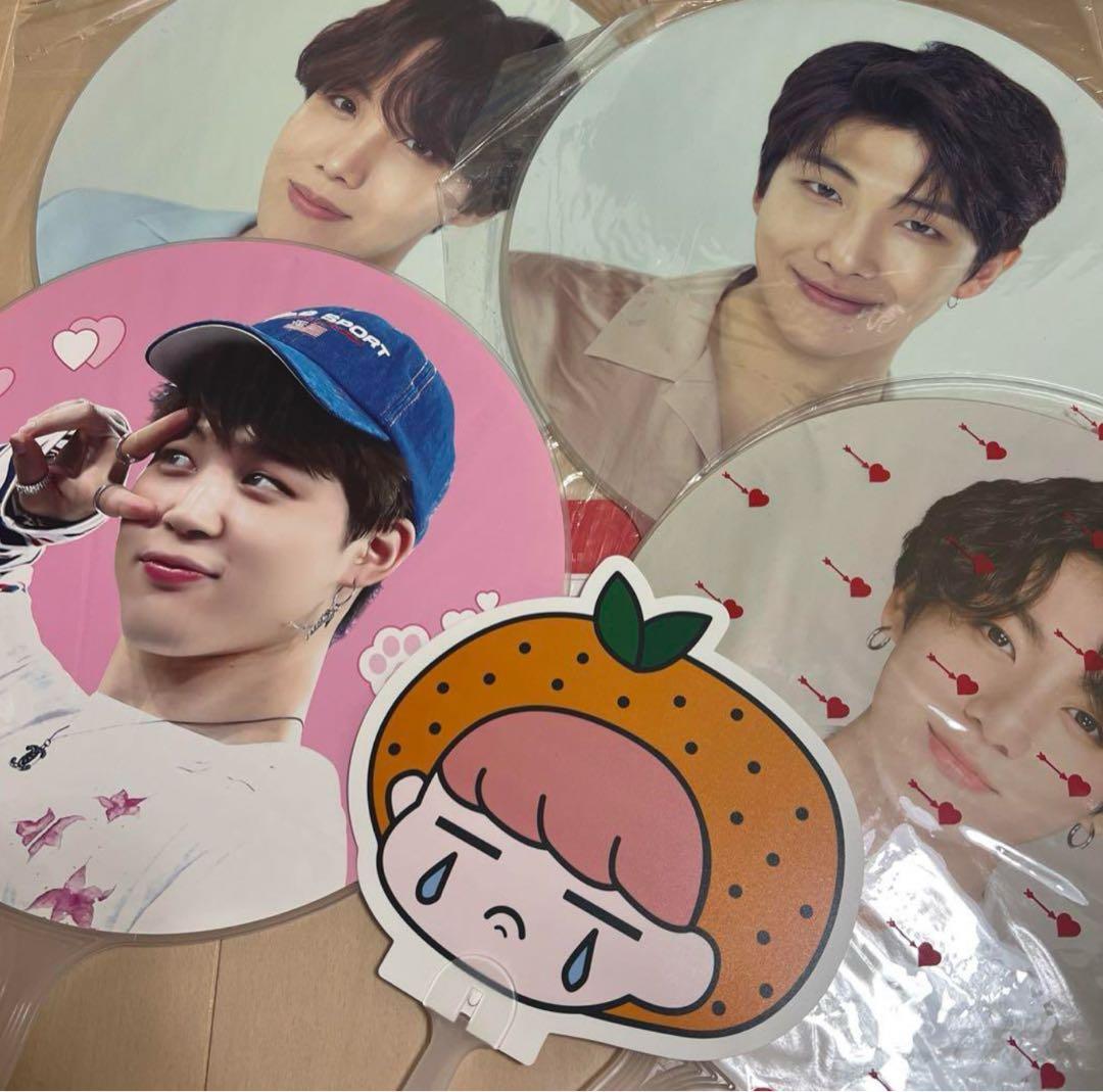 BTS グッズ まとめ アルバム うちわ アミボム トレカ DVD LYS 防弾