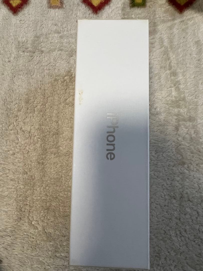 iPhone11 ホワイト 64G 本体　SIMフリー　イヤフォン付き
