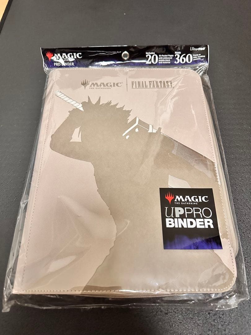 即日発送 新品 ウルトラプロ FF7 クラウド 9ポケットPRO バインダー