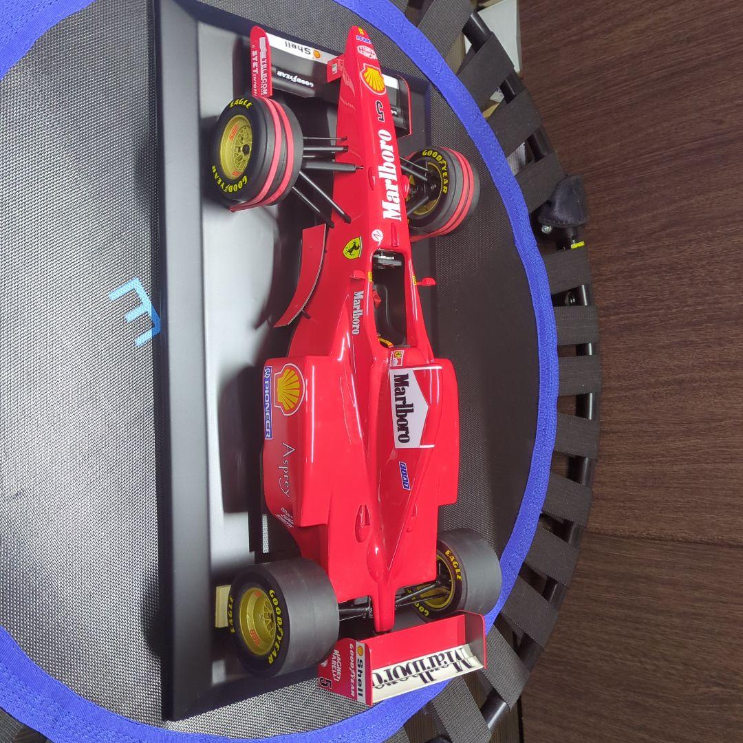 Ferrari F310 1/8スケールモデル