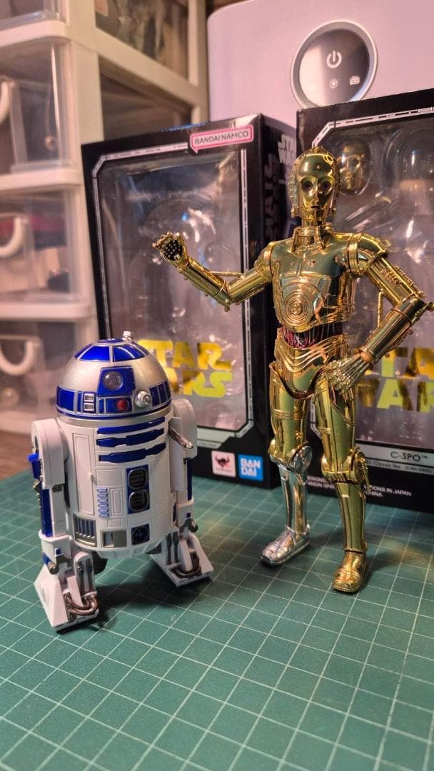 TAMASHII NATIONS S.H.フィギュアーツ スター・ウォーズ R*