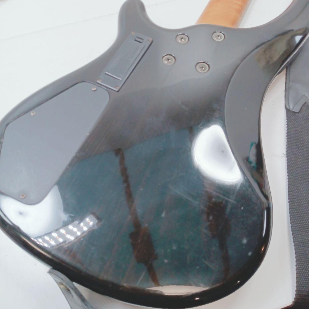 P493 フェルナンデス ベース