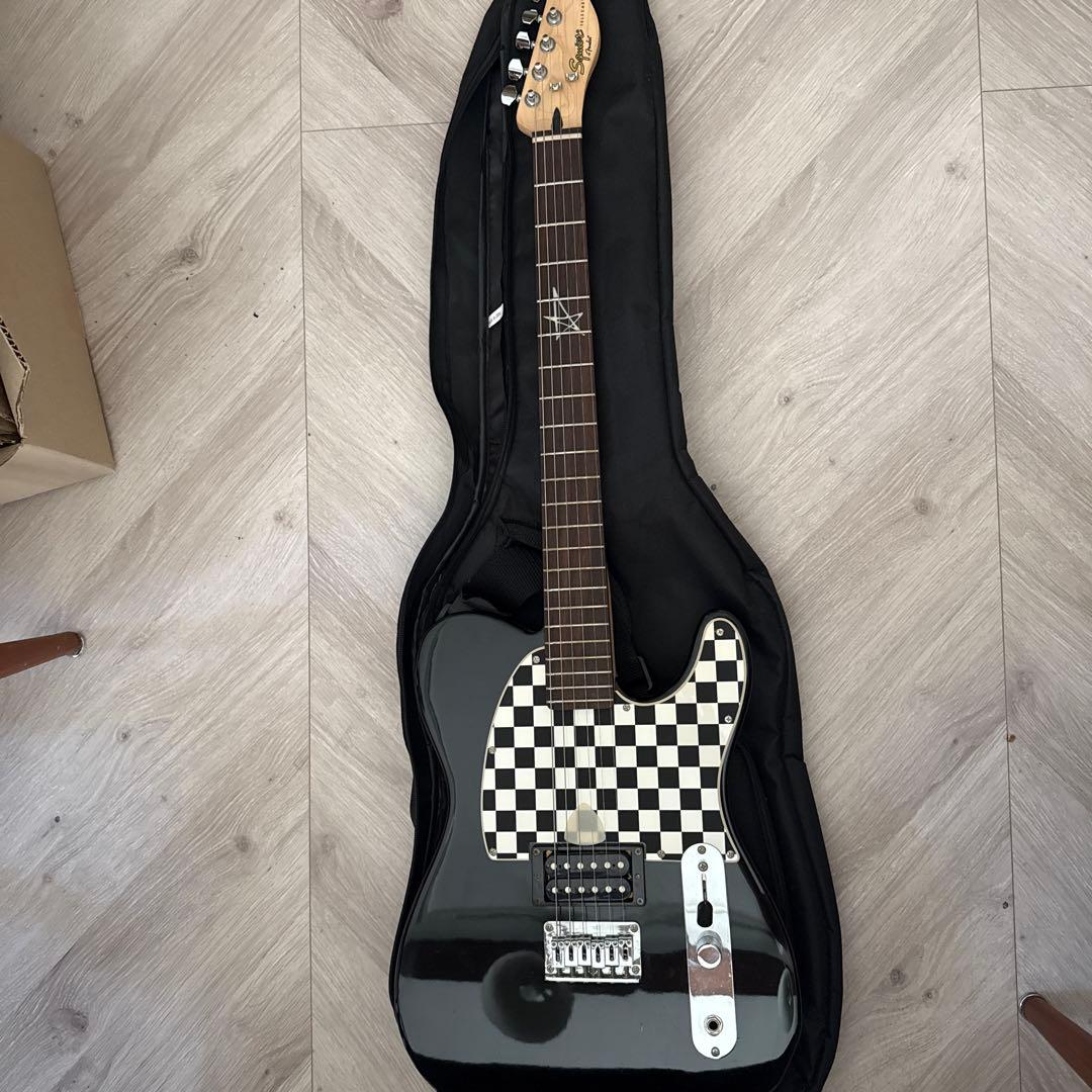 クリスマスセール☆Squier by Fender アブリル エレキギター