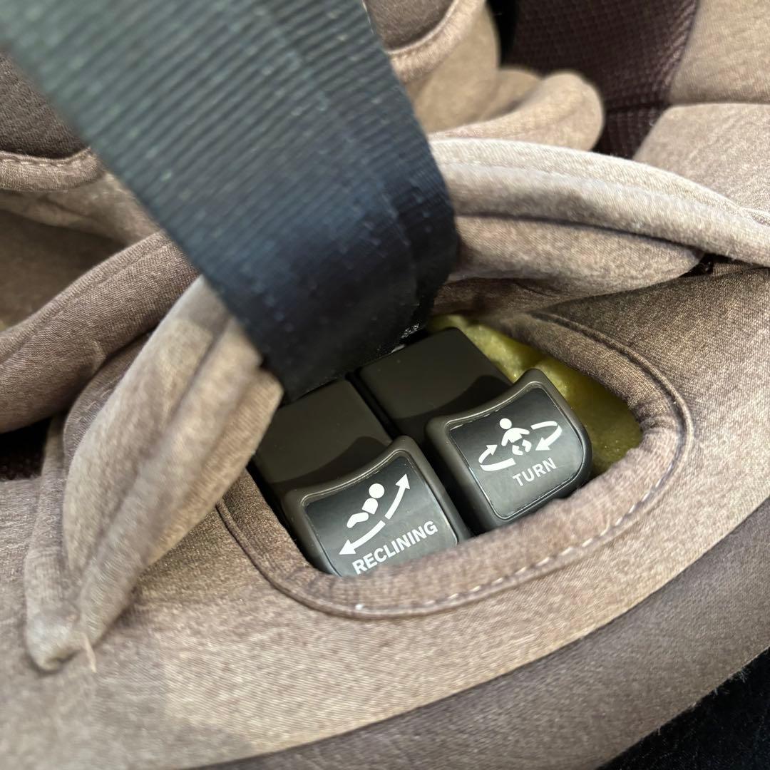 【Combi】クルムーヴスマート 新生児可