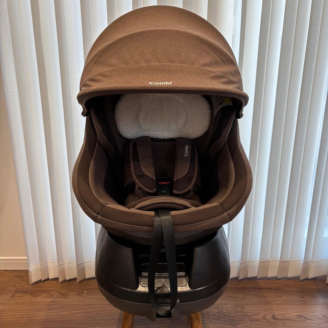 【Combi】クルムーヴスマート 新生児可