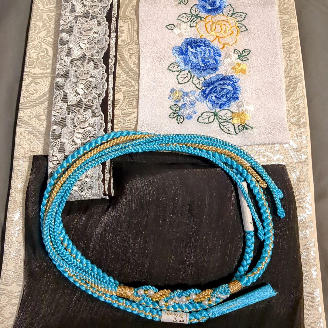 正絹振袖 駒刺繍 薔薇 蝶 銀通し 振袖セット 振袖フルセット 黒青白 62