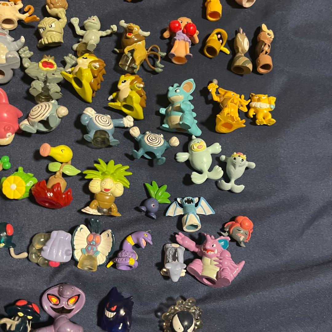 ポケモン　ガチャガチャ　フィギュア　フルカラースタジアム　108匹　初代