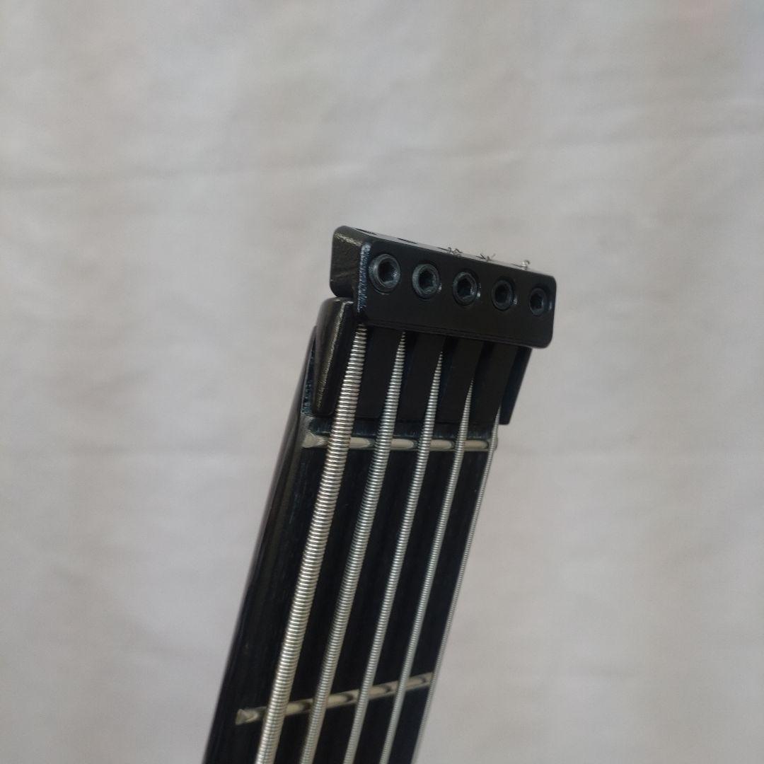 Spirit bySTEINBERGER TX-25 5弦ベース EMG搭載！