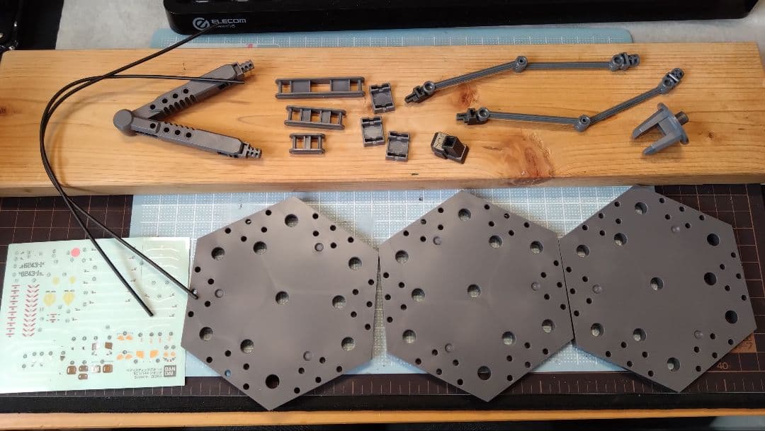 RGジオング 【完成塗装済み】