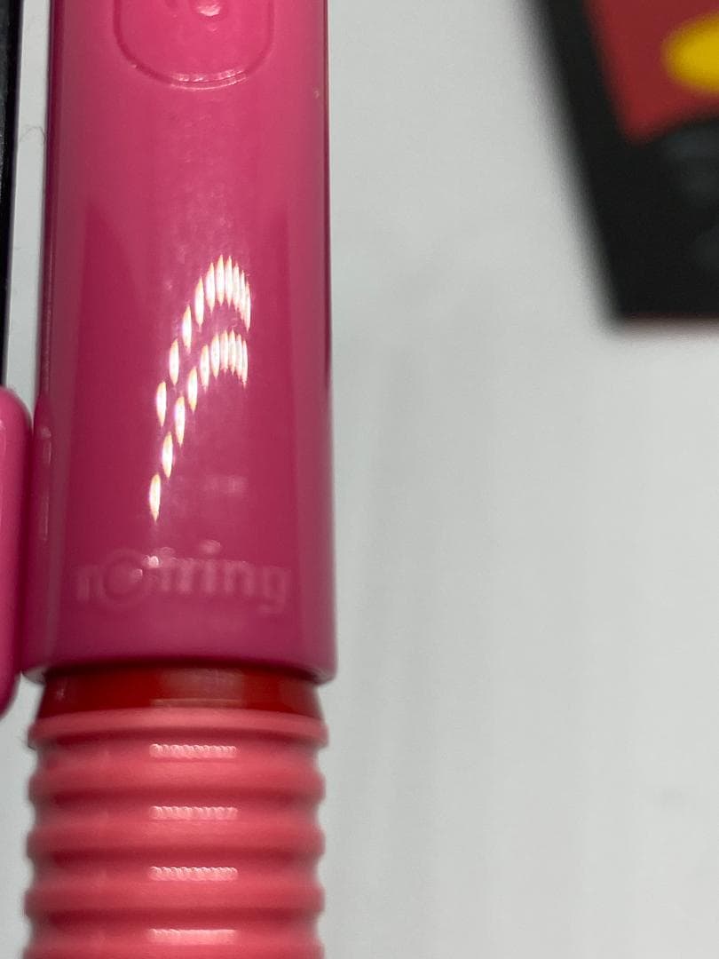 【希少・廃番・ビンテージ】ロットリング/アルトロ /FP F/ピンク系軸/新品