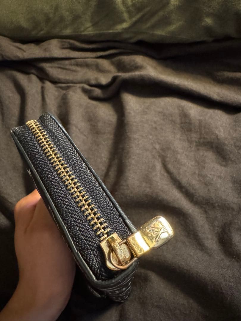 ルイヴィトン バイカラー モノグラム・アンプラント レザージッピー・ウォレット