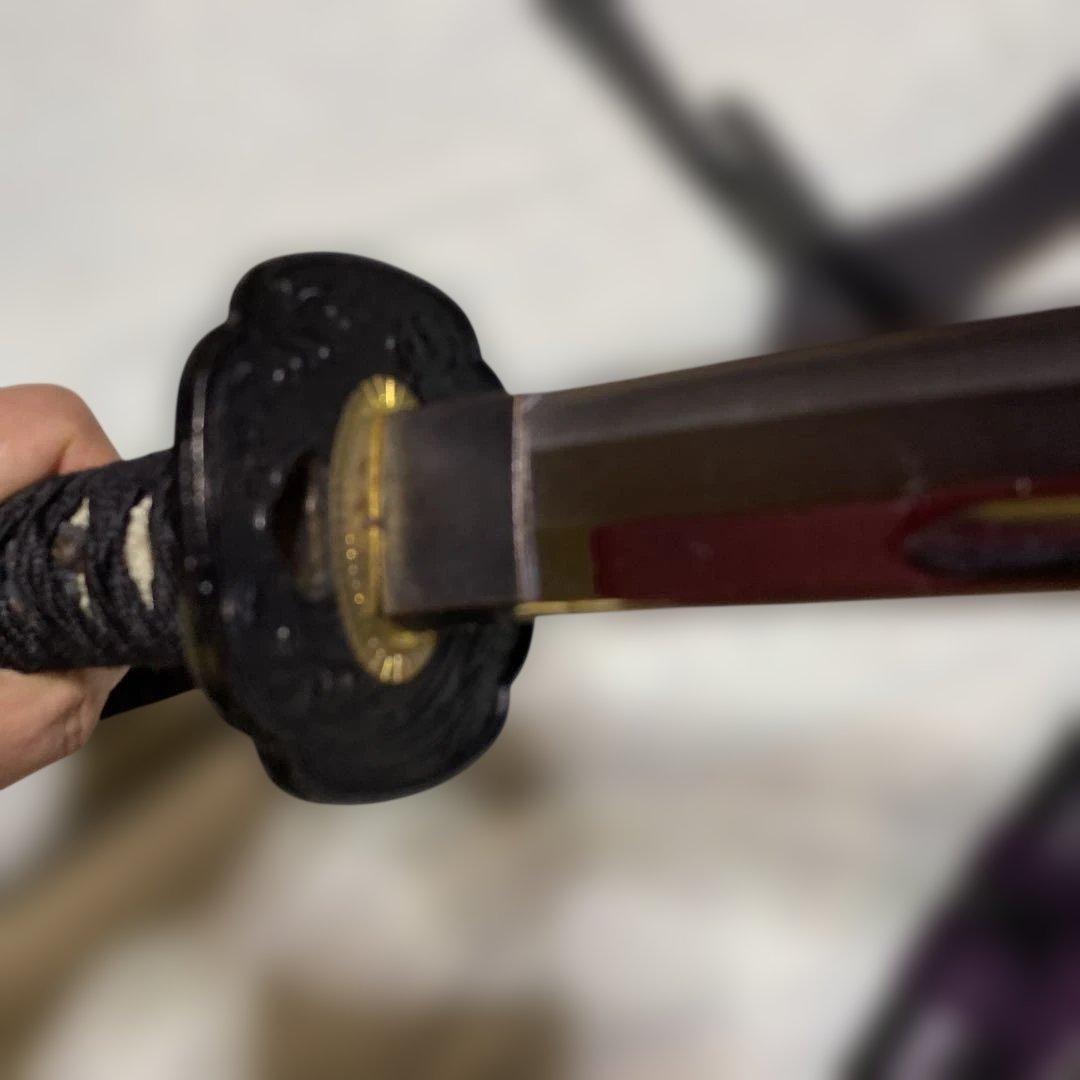 高級模造刀(明智光秀拵え)と脇差居合刀(2本刀掛台付) 紫柄と黒