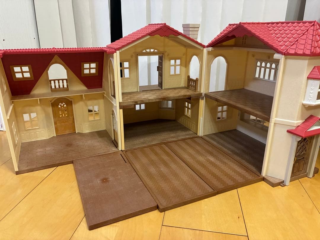 【まとめ売り】シルバニアファミリー　赤い屋根の大きなお家 など