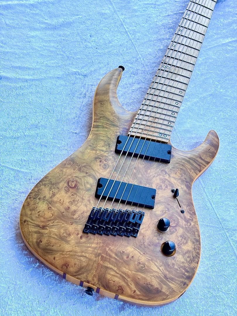 N34 gfc GNRF8-300 Satin NA BURL エレキギター