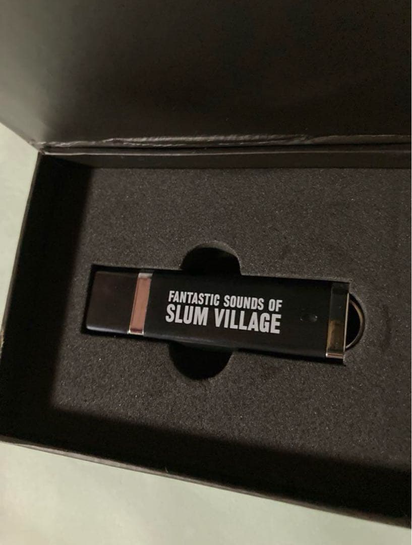 FANTASTIC SOUNDS OF SLUM VILLAGE USBメモリ