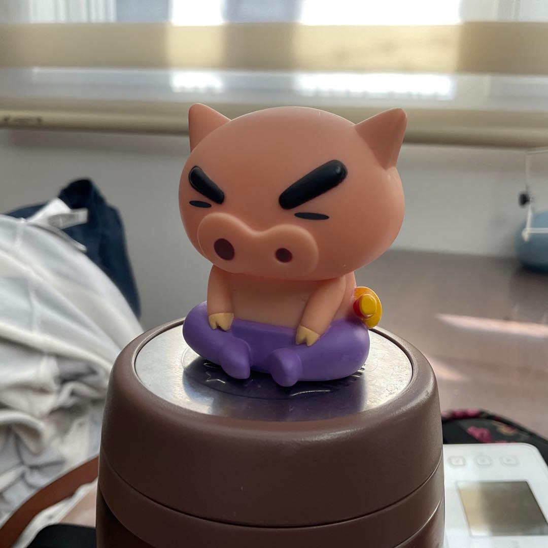 フィギュア