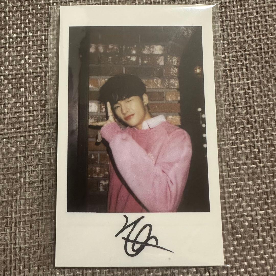 straykids ポラロイド ヒョンジン