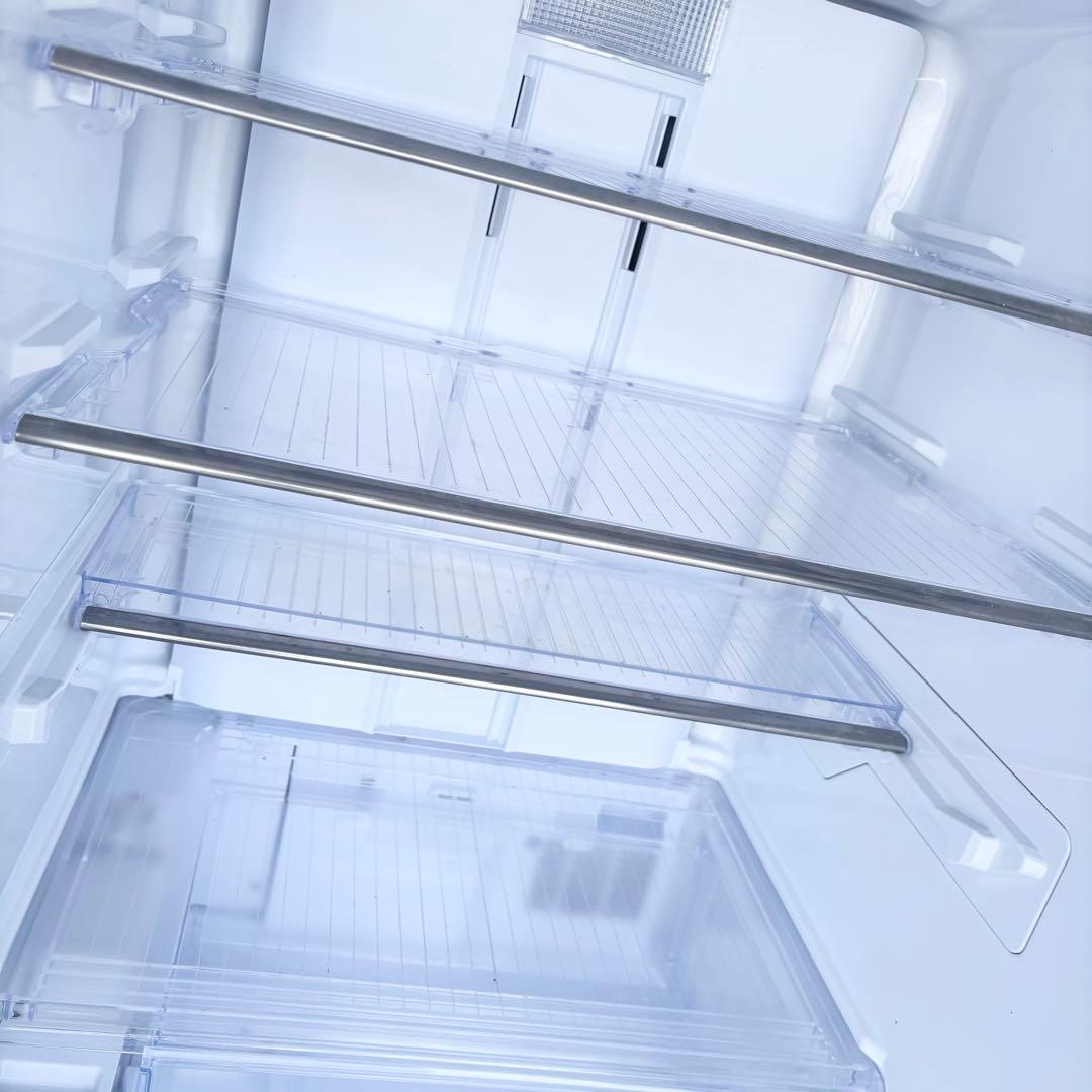 冷蔵庫　SHARP 大型　2019年製　送料設置無料