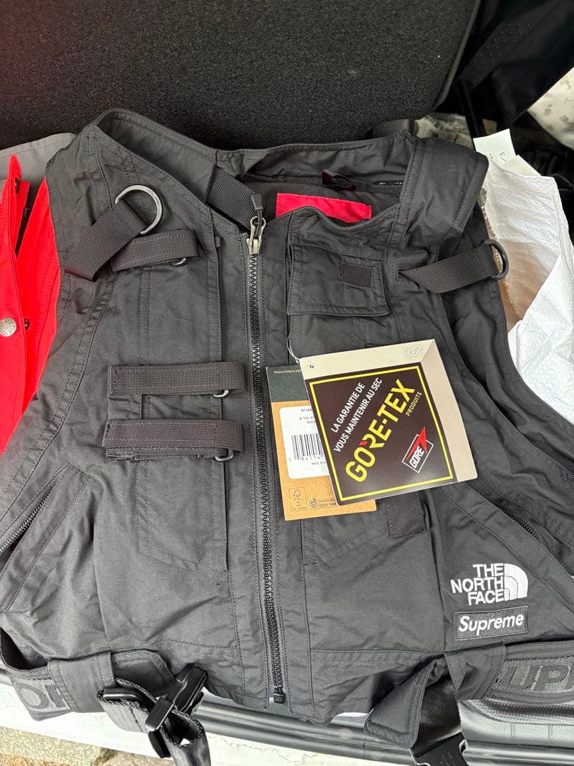 シュプリーム ノースフェイス RTG vest