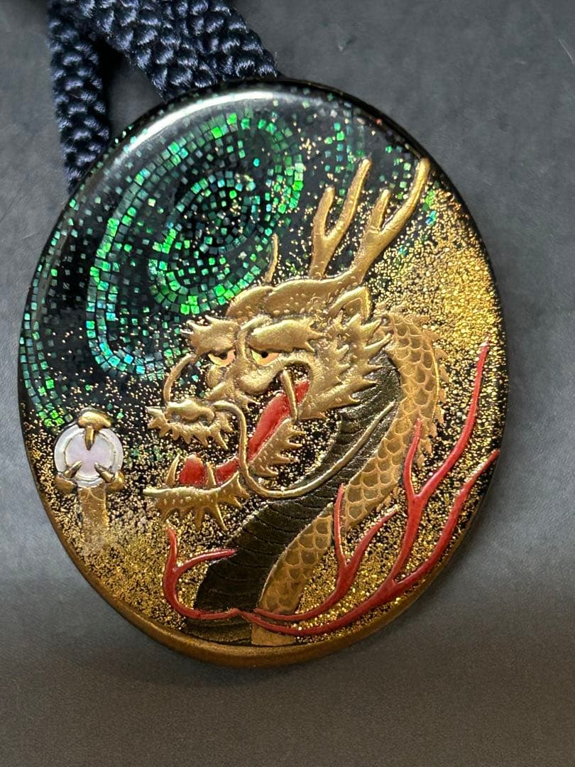 江戸琳派蒔絵師　永真作　昇龍吉祥高蒔絵　江戸鼈甲のループタイ