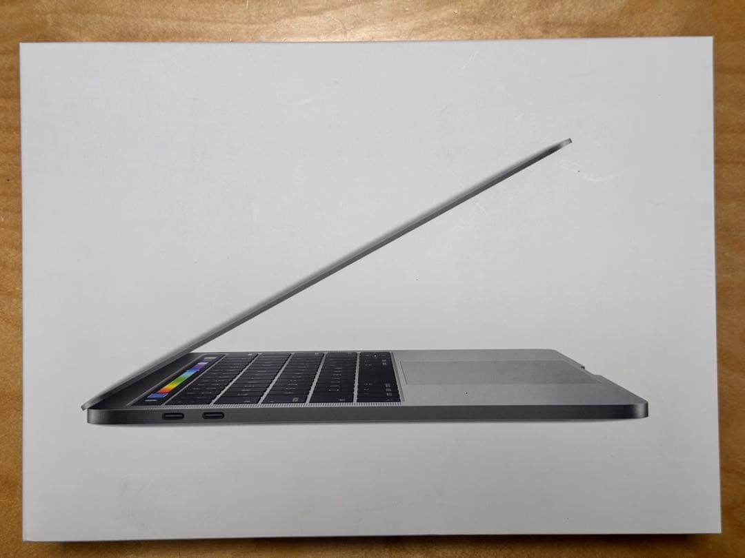 MacBook本体 MacBook Pro 13 2017 i7 16G SSD 1TB