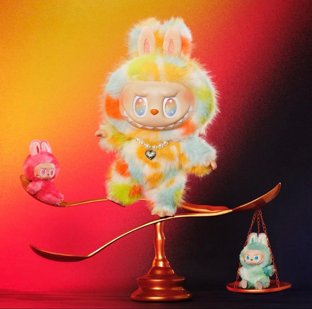 ぬいぐるみ LABUBU POPMART ROCK THE UNIVERSE