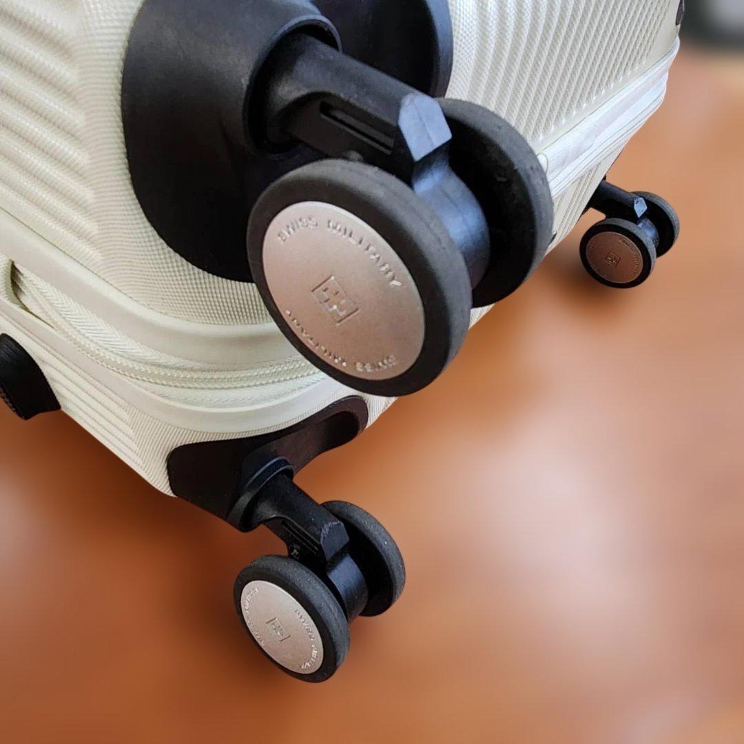 ★スイスミリタリー　スーツケース　38.5L　SM-C920　機内持ち込みサイズ